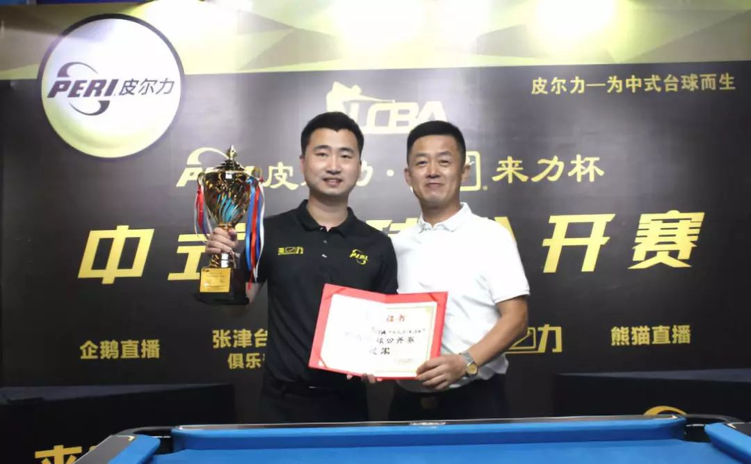 于足球的美 于足球的美