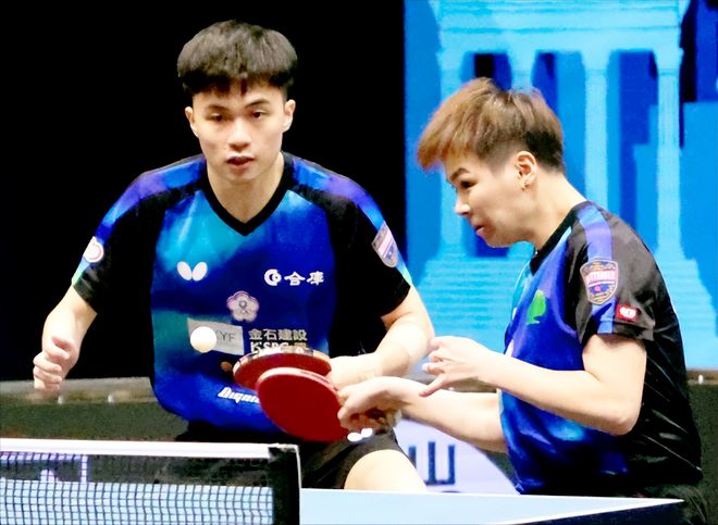 还以自己丰 还以自己丰